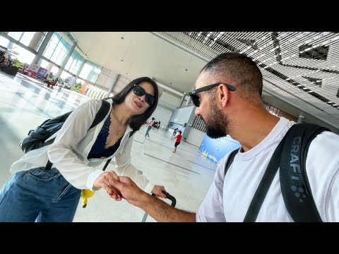 Gorgeous Thai milf crushing on me in Vientiane, Laos!!! 🇹🇭 🇱🇦