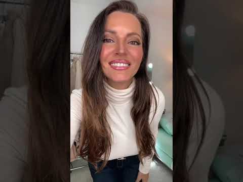 What would I wear as a Teacher #milf  #shorts  #hotmom #baddie  #singlemom  #mommy